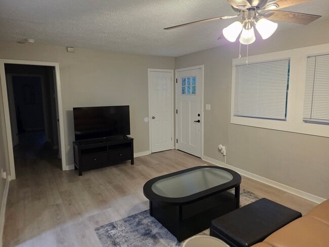 Photo - 4453 Pharr Ave