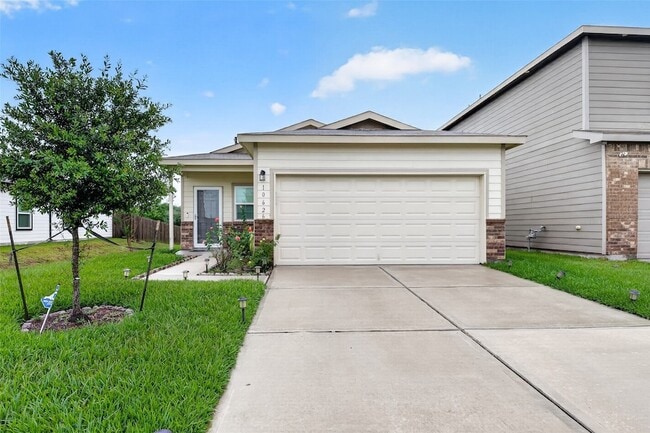 Building Photo - 10626 Cashew Run Ln