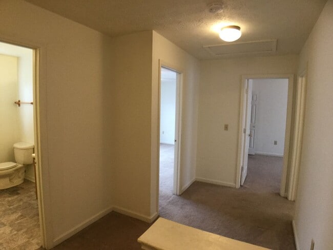 Photo - Christiansburg, 3 BR / 2 BA, Available 8/1