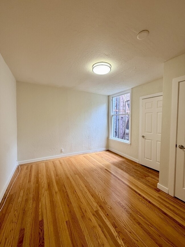 Photo - 2211 Fillmore St