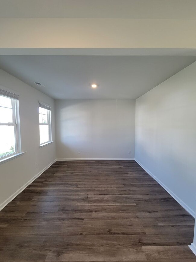 Photo - Fenced In, 4Bedroom In Sneads Ferry!