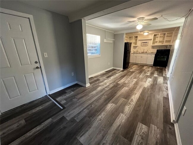 Photo - 908 Beverly Ave NW Unidad E