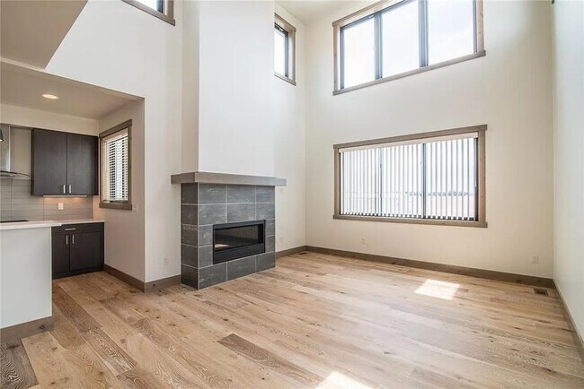 Photo - Beautiful 3 bedroom Townhome