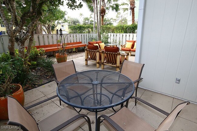 Photo - 341 3rd Ave S Unidad 341