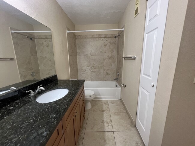 Photo - 3410 Pinewalk Dr N