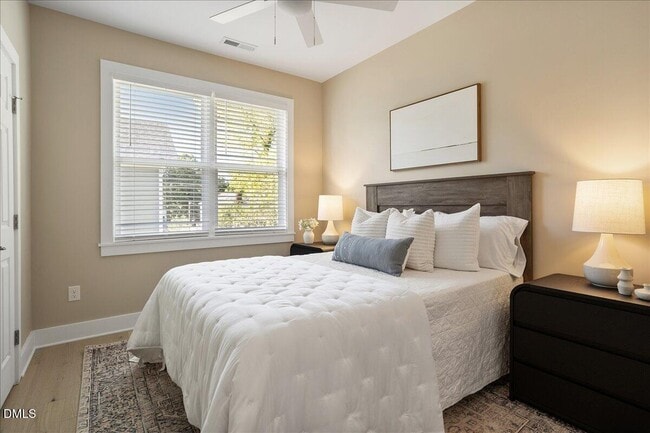 Master Bedroom - 320 Gray Ave