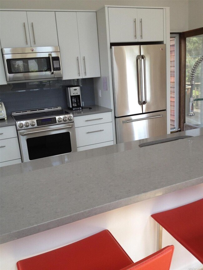 Photo - 42 Evergreen