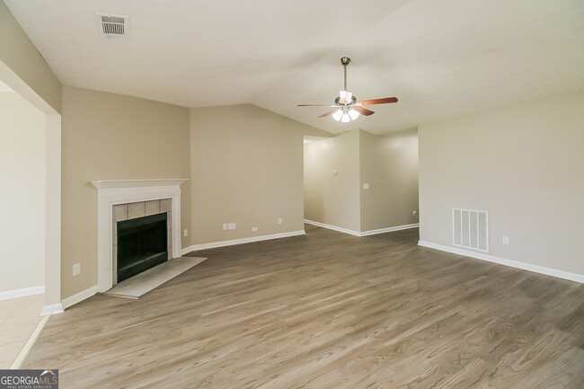 Photo - 186 Whistle Way House