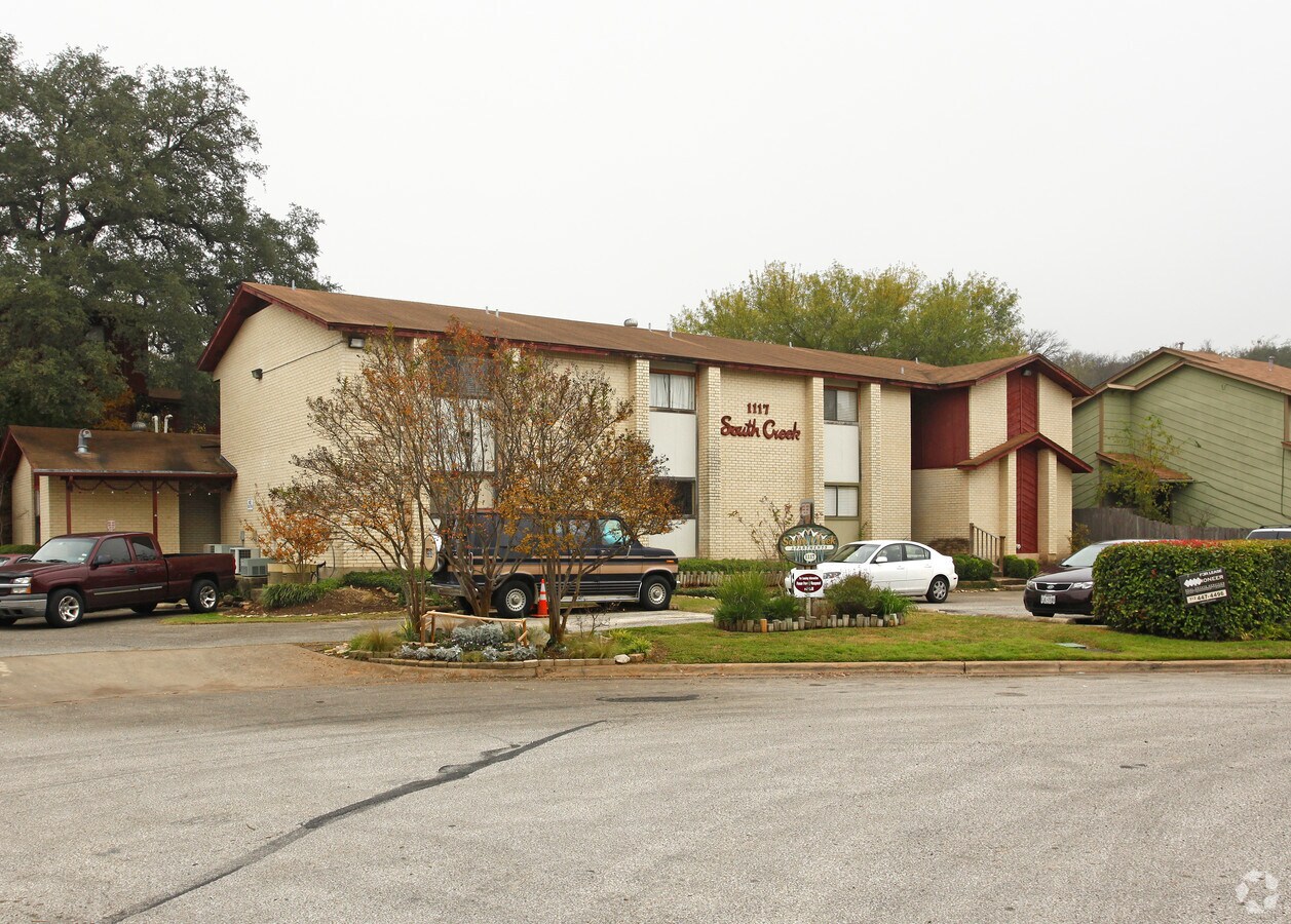 Photo - Zilker Walk Apartments