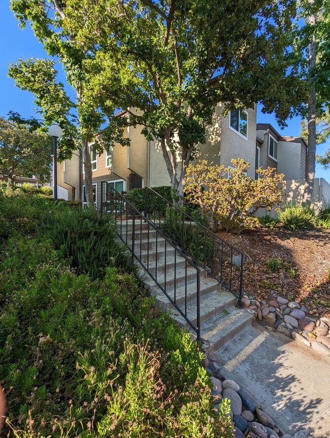 Building Photo - 7813 Tommy Dr Unit 60