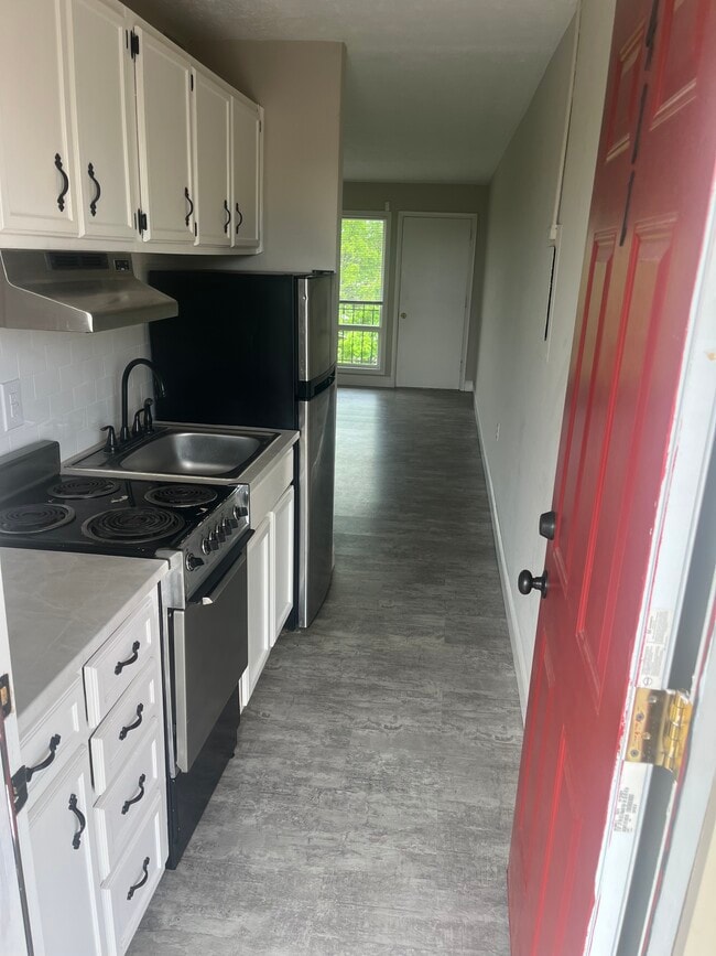 Photo - 200 Thistlewood Ave Unit 609