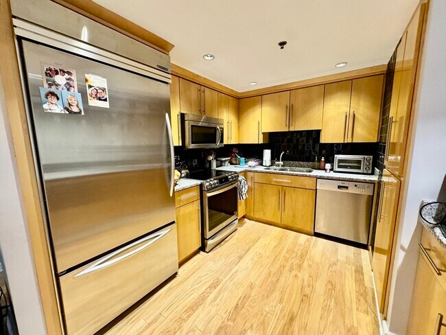 Photo - 165 Tremont St Apartment Unit 704