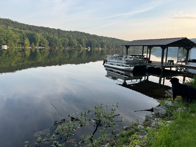 Photo - 8204 Cedar Mountain Rd