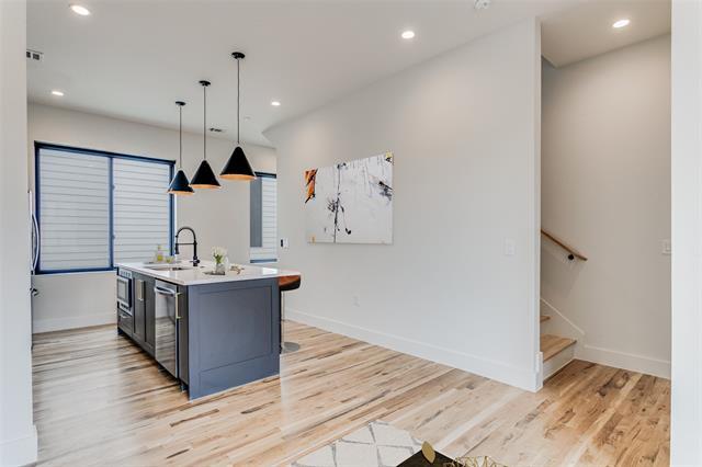 Photo - 5609 Live Oak St