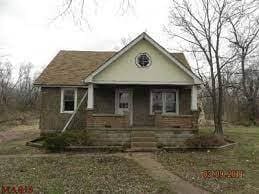 Photo - 467 S Main St