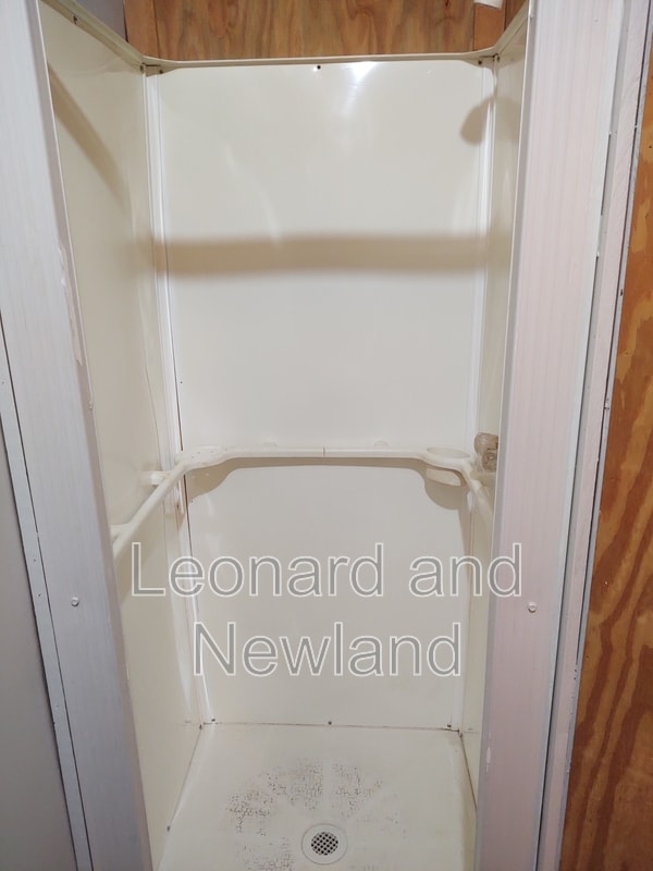 Photo - 908 Putnam Ave