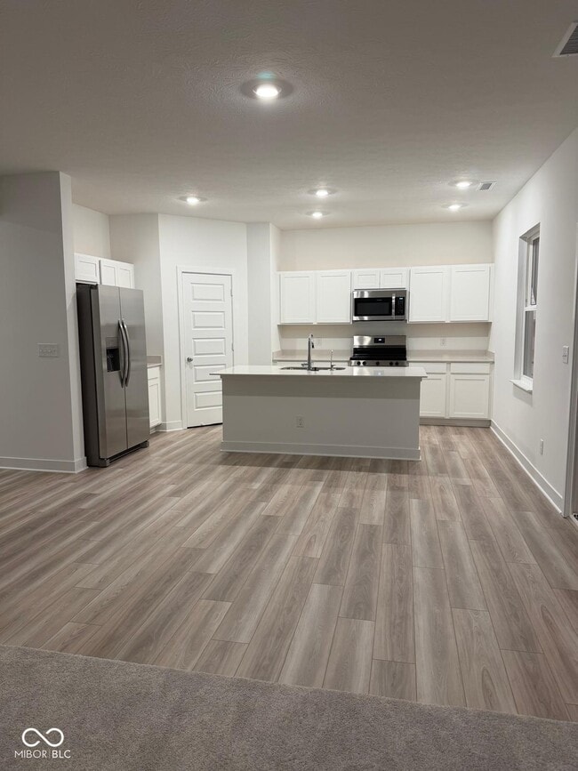 Photo - 2884 Woods Edge Dr