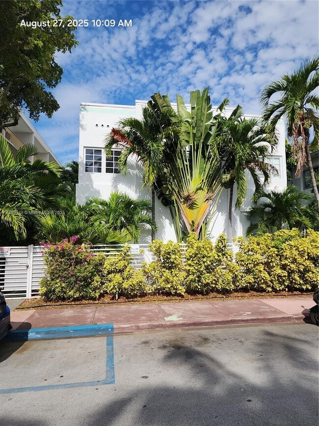 Building Photo - 1550 Meridian Ave Unit 3