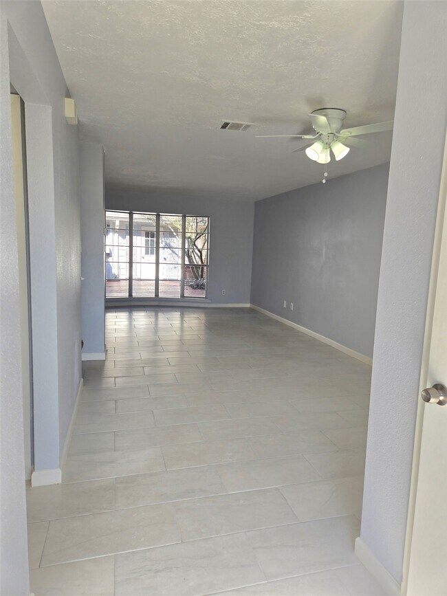 Photo - 1525 Ramada Dr Unit 1525