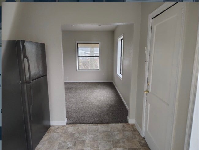 Photo - 7716 Appleton St