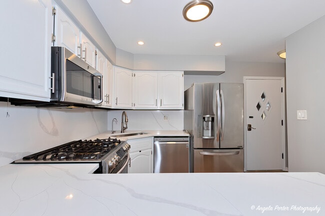 Photo - 40 Pine Tree Row