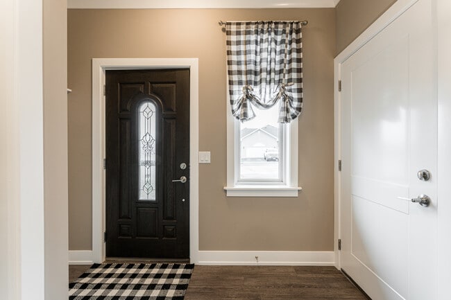 Photo - 102 Cobblestone Ct Unit 102