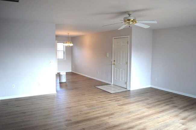 Photo - 397 Country Clover Dr Unit 397