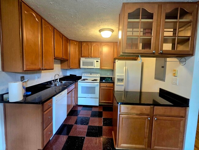 Photo - 2205 Arbor Cir Unit 8