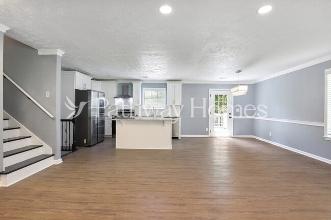 Photo - 4254 Southvale Dr
