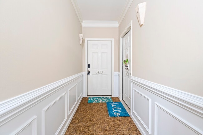 Photo - 5433 Village Dr NW