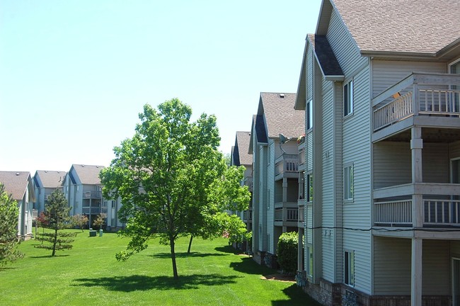 Stone Creek Apartments - Stone Creek Apartments