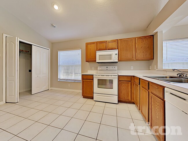 Photo - 30812 Midtown Ct