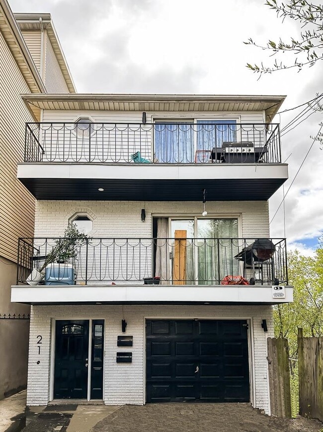 Photo - 21 Floyd St Unidad 2 Rental