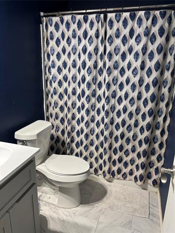 Photo - 509 Roundrock Ln