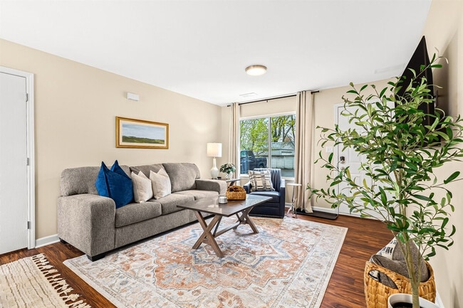 Photo - 18939 Sharon Ln Unit SI ID1032335P