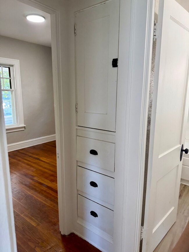 3367 E 102nd St Unit 3367 Down