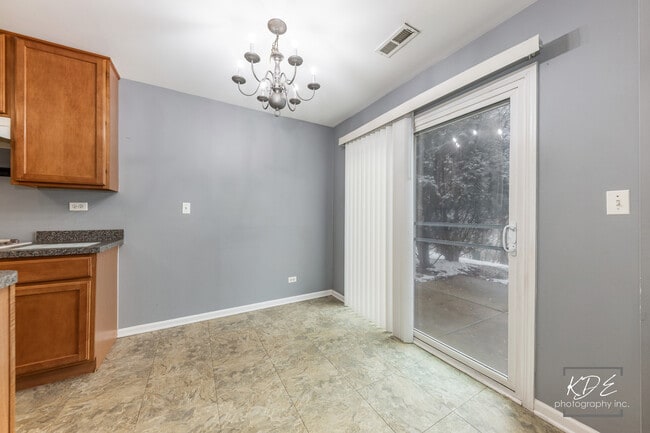 Photo - 603 Conservatory Ln