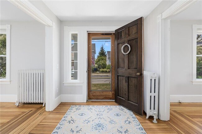 Photo - 10 Eustis Ave