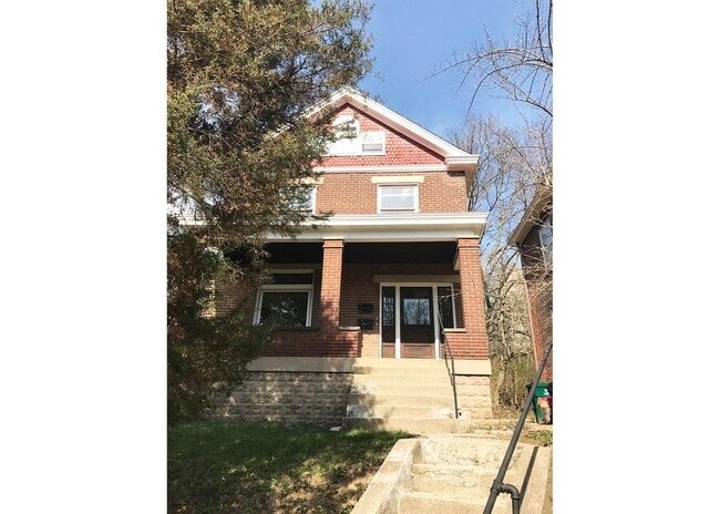 Building Photo - 936 Ludlow Ave Unit 936-01