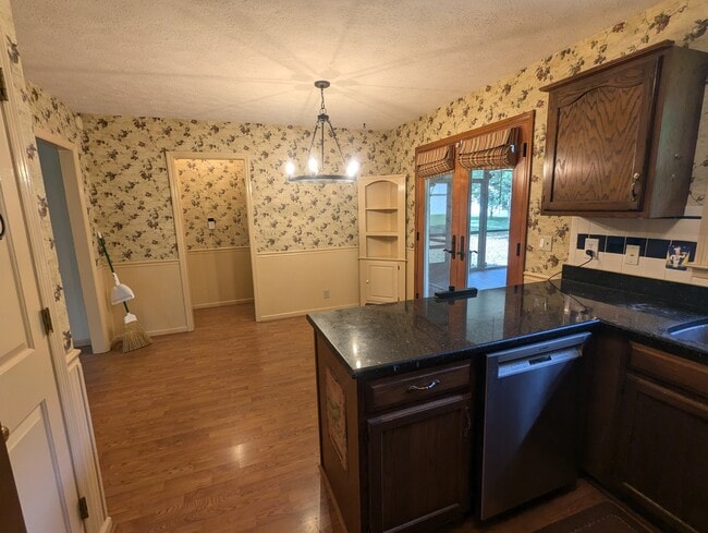 Photo - 316 Southwinds Dr