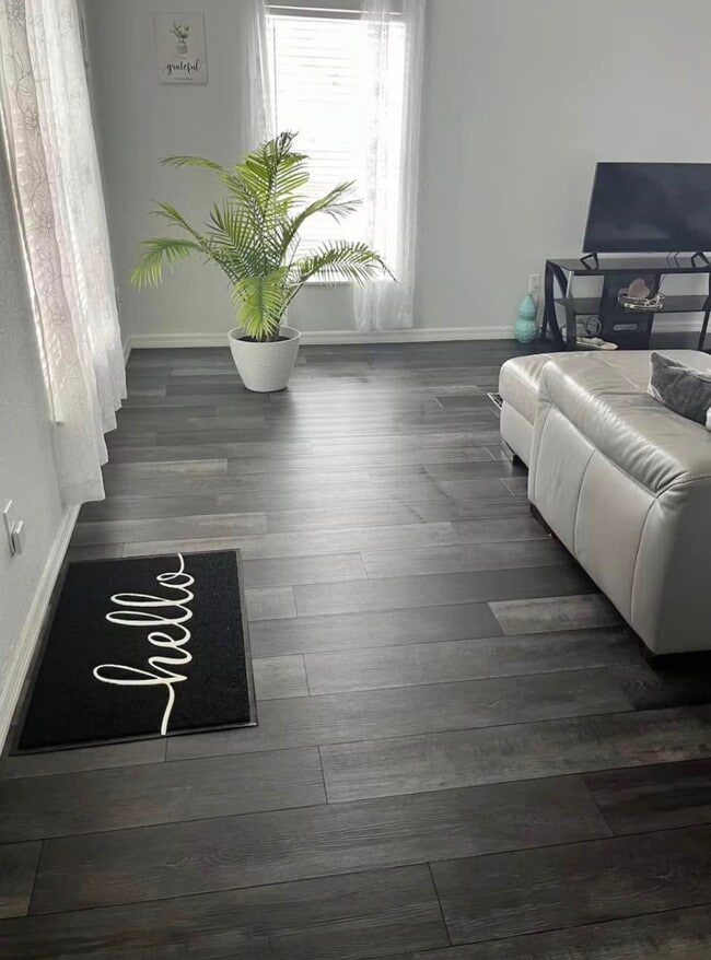 Photo - 2102 Oak Chace Ct