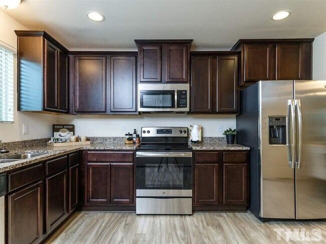 Photo - 3290 Ivy Wood Ln