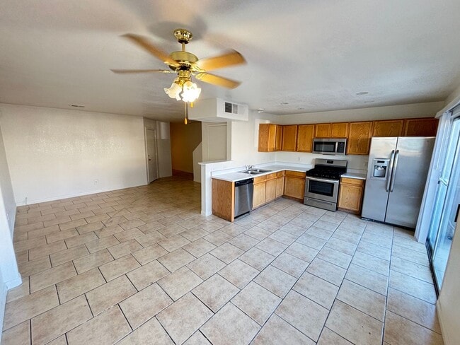 Photo - Beautiful 3Bed/3Bath Townhome w/ Garage lo...