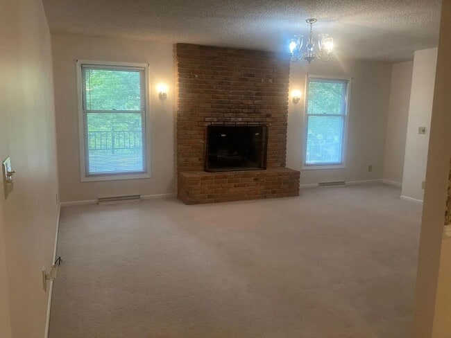 Photo - ***$1,000 Discount for Qualified Nurse ***...