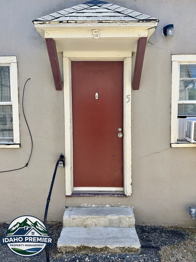 Photo - 2701 W Rose Hl St