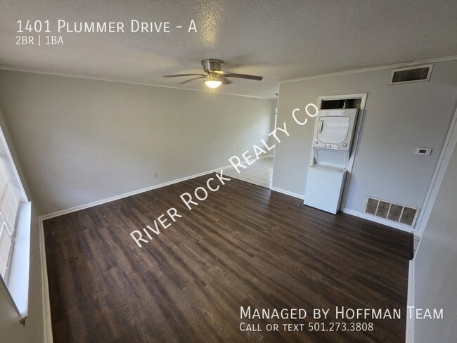 Photo - 1401 Plummer St Unit A