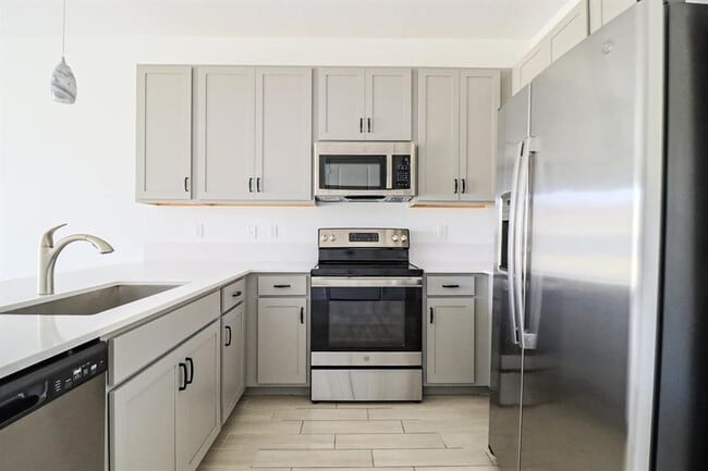 Photo - 14565 Three Ponds Trail