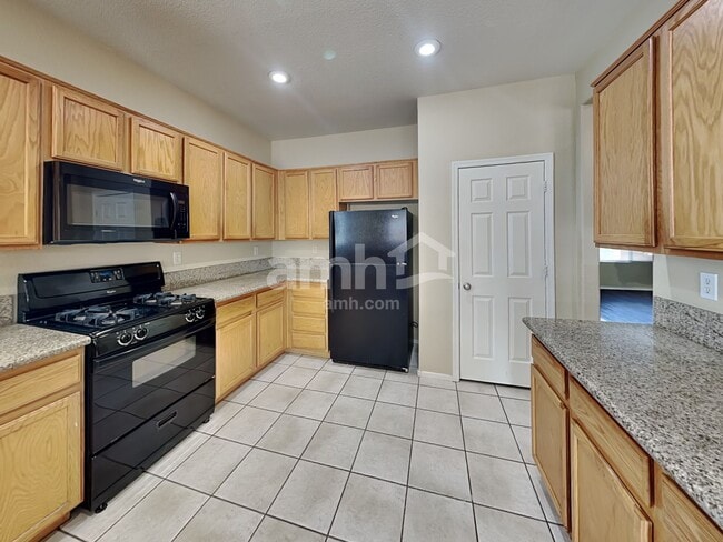 Photo - 4005 China Cloud Dr