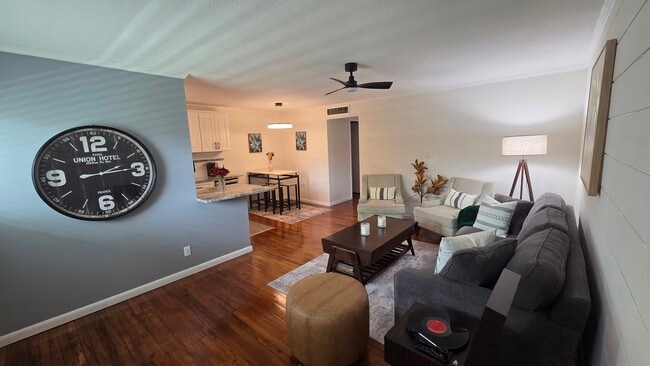 Photo - 320 Lakeview St Unit 214