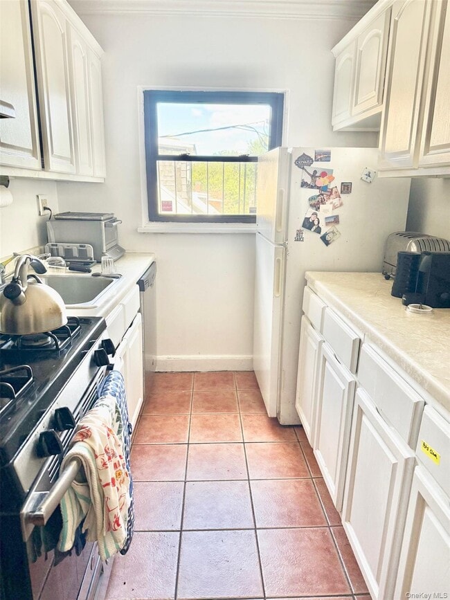 Photo - 64 Kensington Rd Unit 1B